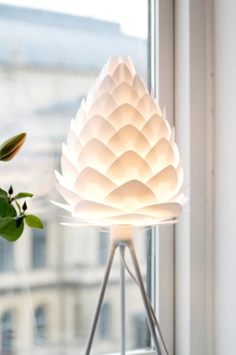 Conia lampa 3w1