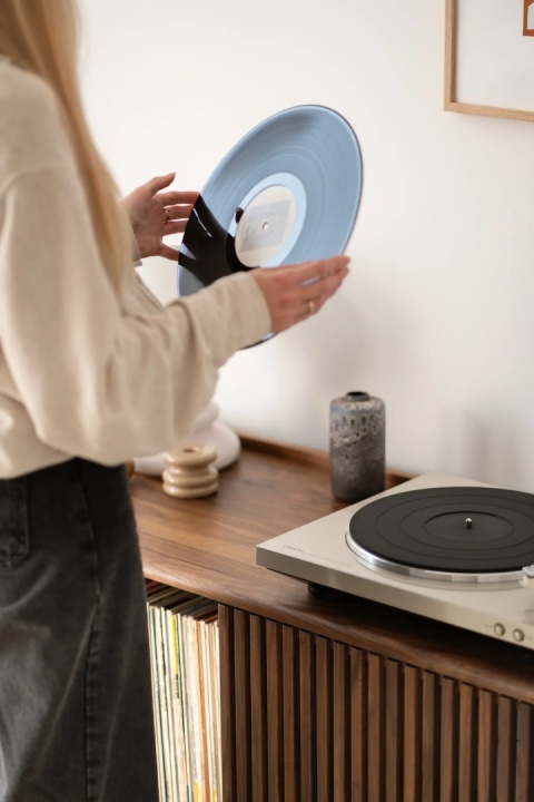 JAMM LOW 111 Szafka pod Gramofon i Płyty Winylowe Drewno Orzechowe