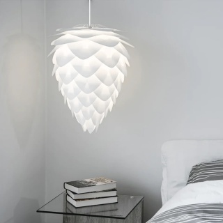 Lampa Conia